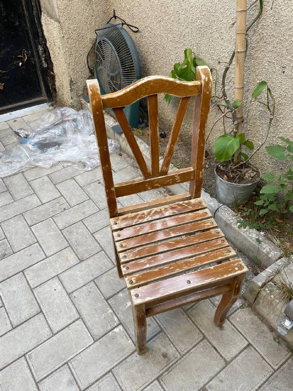 Стулья, столы, мангал, холодильник, баллон, печь 2