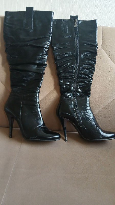 Черные и коричневые женские ботинки размер 37