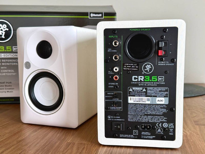 Студийные мониторы Mackie CR3.5BT белые 2