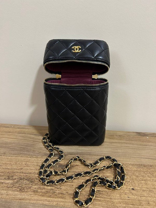 Клатч Chanel из натуральной кожи 4