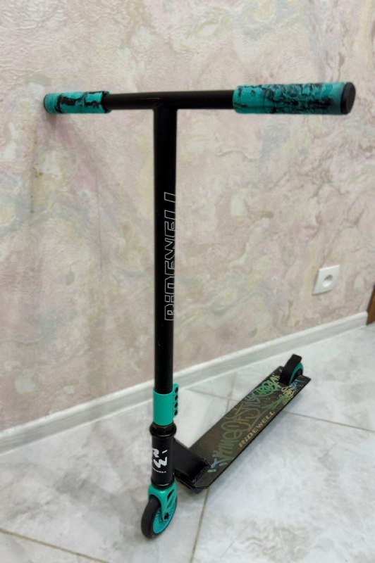 Трюковой самокат