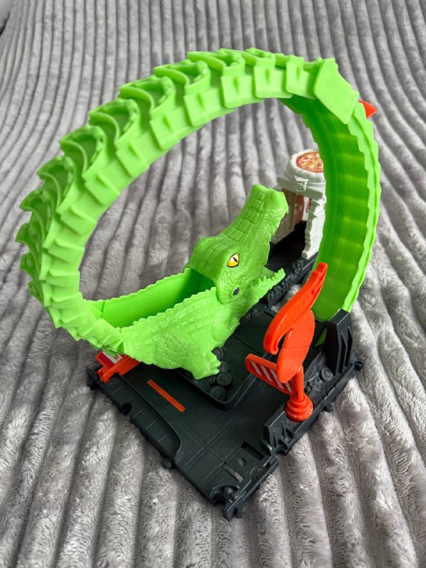 Игровой трек Hot Wheels аллигатор 2