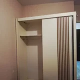 Шкаф, диван, тумбочки, стол и стулья, прихожая 2