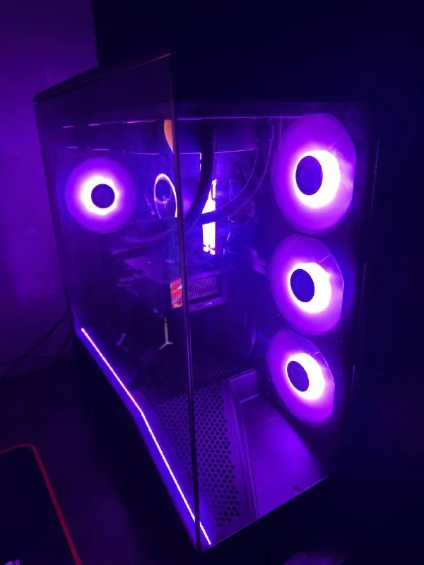 Игровой ПК Ryzen 7 7800X3D RTX 5060 Ti 16GB 32GB DDR5 1