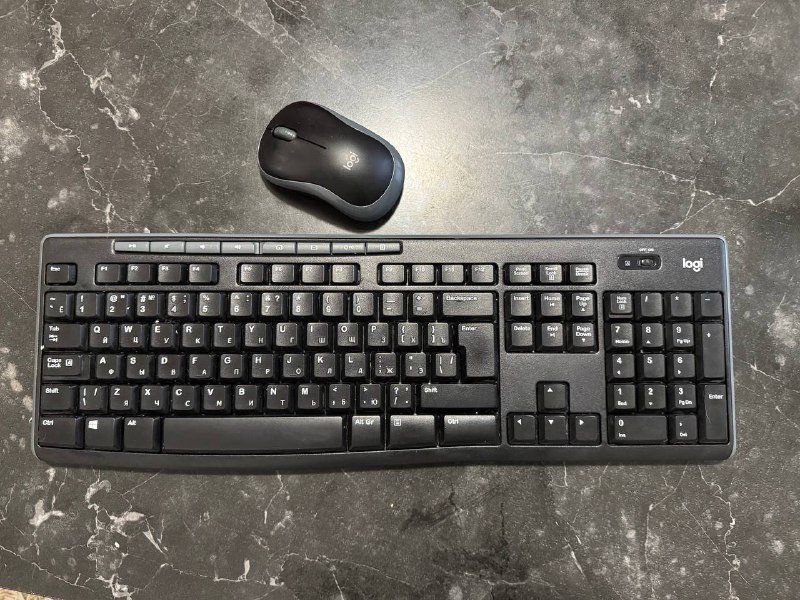 Клавиатура Logitech K270 и мышь Logitech M185