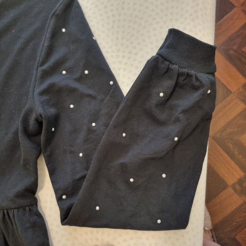 Блузка, чёрное платье, футболка HM, голубое платье, розовое платье Mango, нарядное платье 3