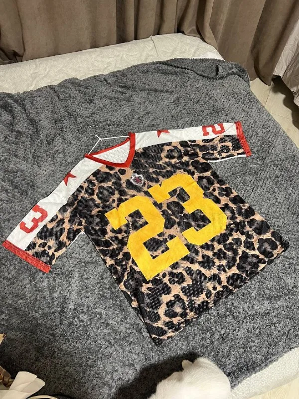 Women's clothing 1