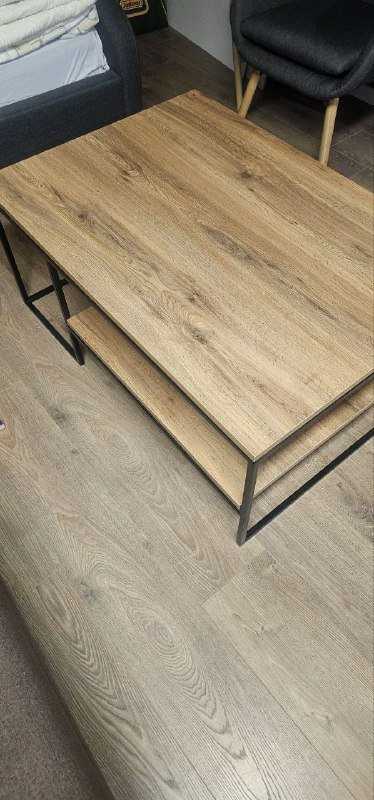 Журнальный столик