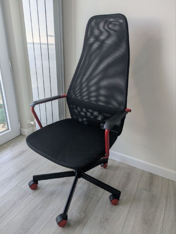 Офисное игровое кресло IKEA HUVUDSPELARE