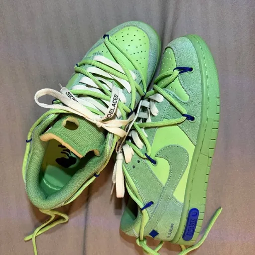 Зеленые кроссовки Nike, размер 39