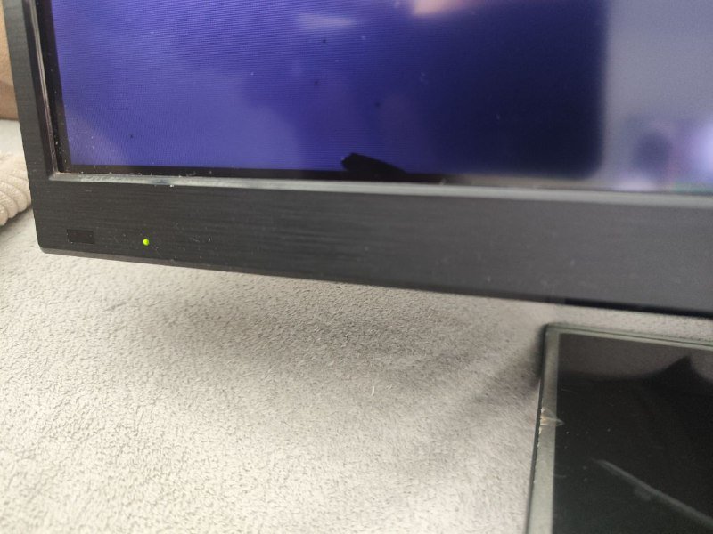 Телевизор Thomson 32" без smart 3