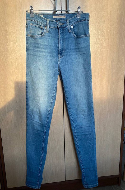 Джинсы Levi’s скинни с высокой посадкой размер 26