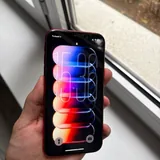 Красный iPhone 11 128 ГБ с двумя SIM-картами 1