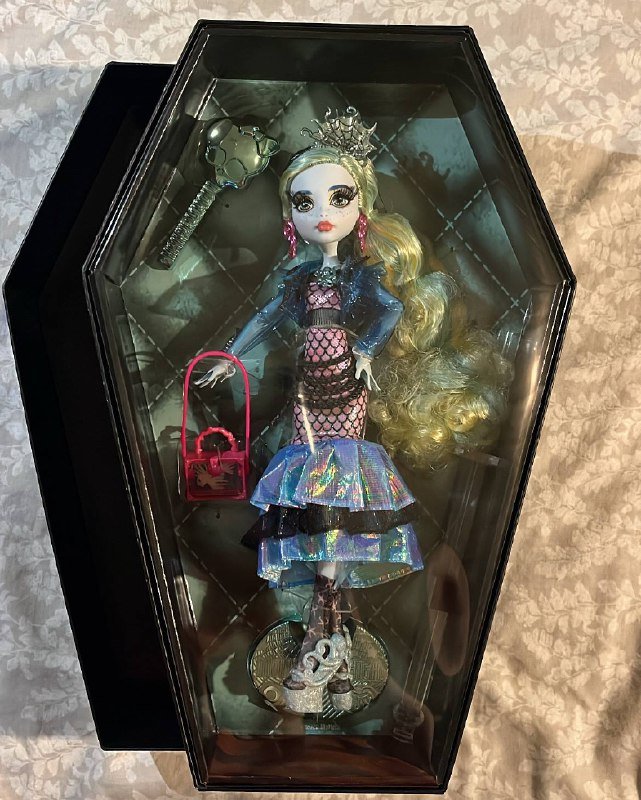 Куколки Monster High и Ever After High 10