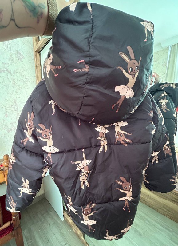 Толстовка, джинсовая рубашка, платье, шорты, сандали, куртка, шапка детские 8