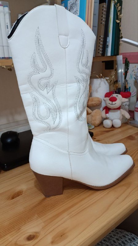 Белые сапоги-казаки размер 41-42 4