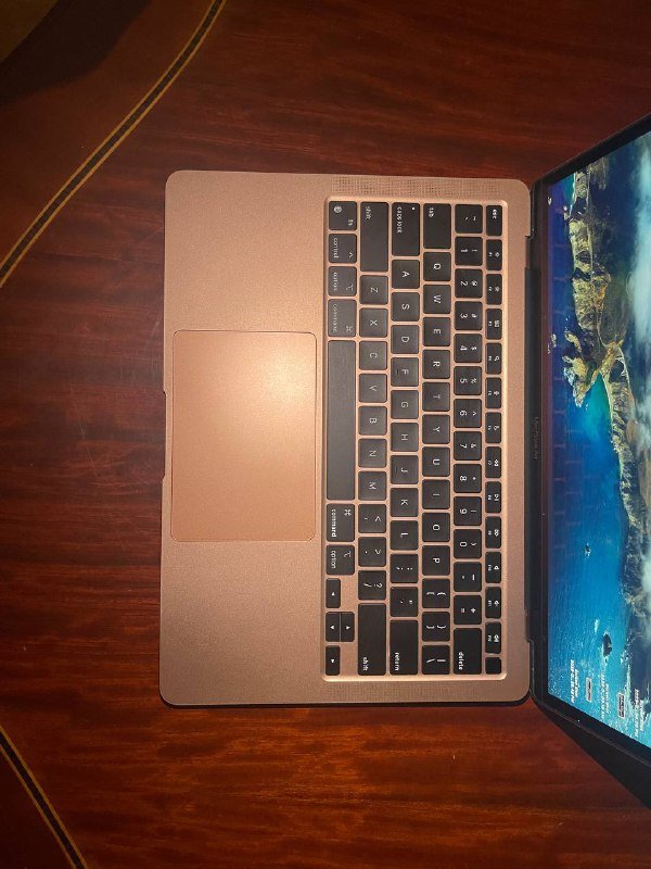McBook air 2020 M1 золото 2