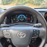 Toyota Camry 2025 LE AWD Hybrid 9