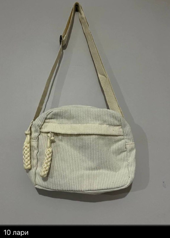 Кроссовки, джинсы, сумки 4