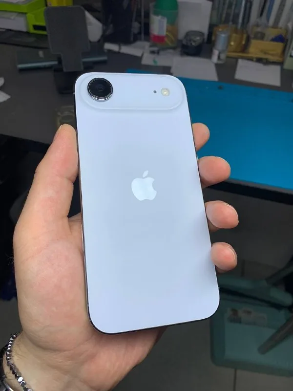 iPhone Air 256GB 1