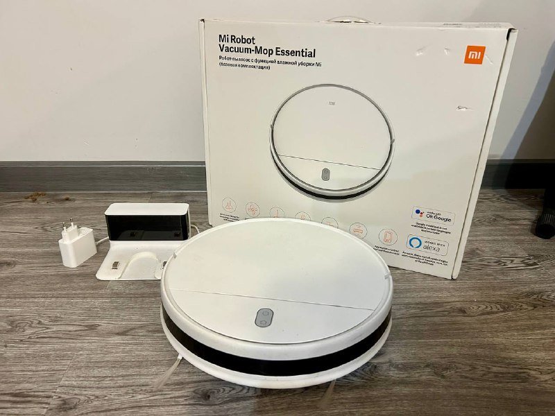 Робот-пылесос Xiaomi Mi Robot Vacuum-Mop Essential