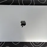 MacBook Pro 13 2018 3