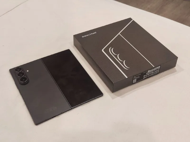 Samsung Galaxy Z Fold 7 256GB 1