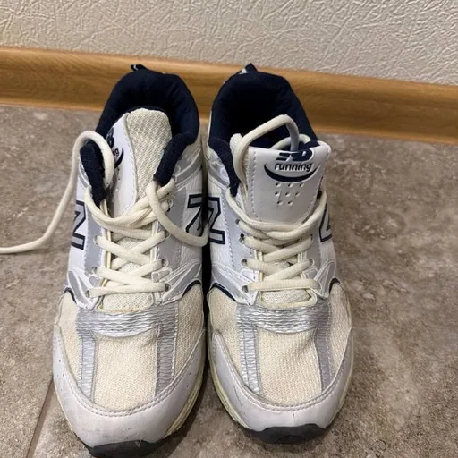 Кроссовки New Balance, размер 37–38