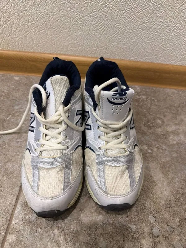 Кроссовки New Balance, размер 37–38