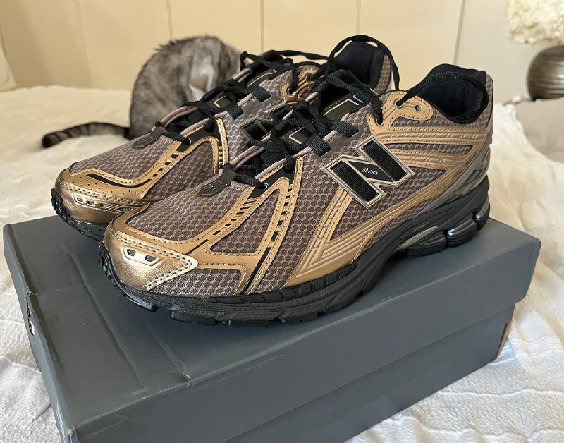 Кроссовки New Balance U1906 4