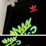 Оригинальный комбинезон adidas Originals Love Unites 2