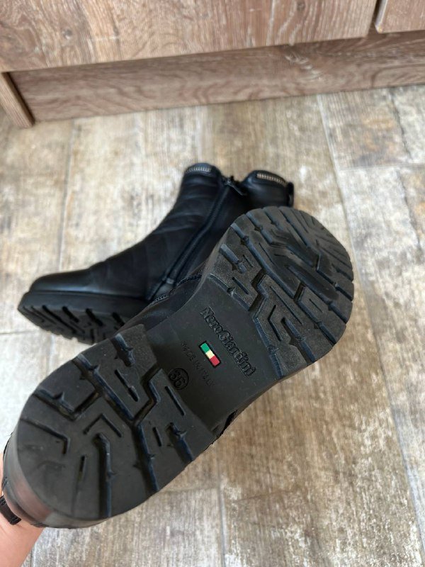 Черные сапоги Nero Giardini натуральная кожа 36 размер 4