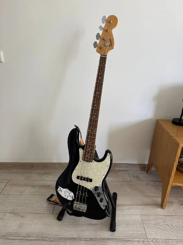 Fender Squire Jbass 1
