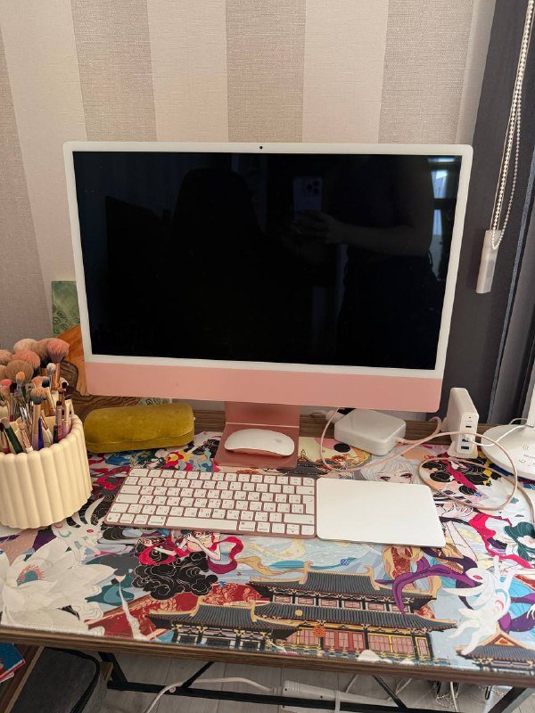 iMac 24 M1 8 ГБ 256 ГБ rus версия, 4 порта USB C