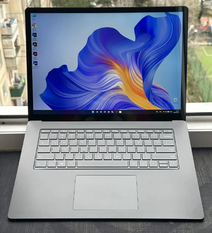 Microsoft Surface Laptop 3 1