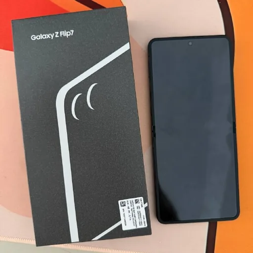 Samsung Galaxy Z Flip 7