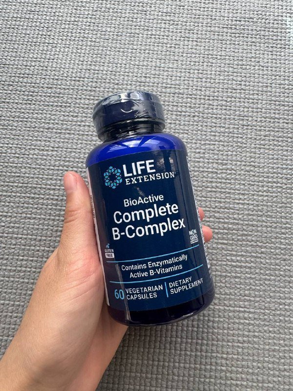 Юбка ZARA, Рубашка из костюмного льна, Витамины Омега-3, Витамин Д, Комплекс витаминов группы B 6