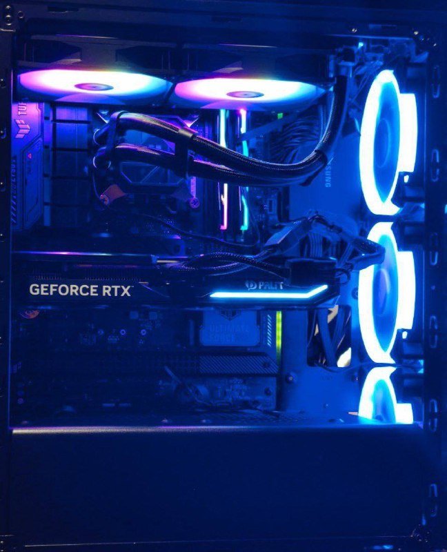 Игровой ПК с видеокартой RTX 4070, монитор, мышь, клавиатура