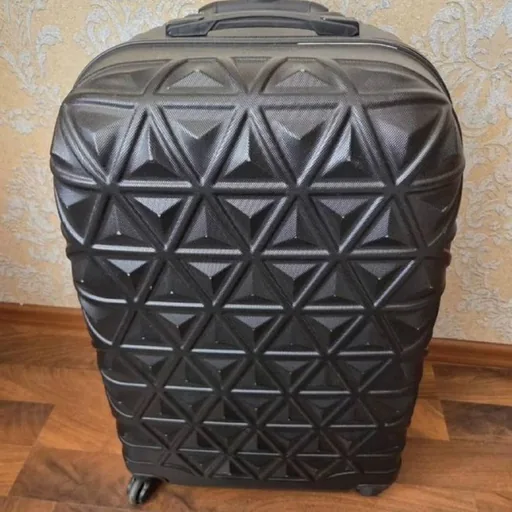 Дорожный чемодан