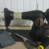 Швейная ножная машинка 1