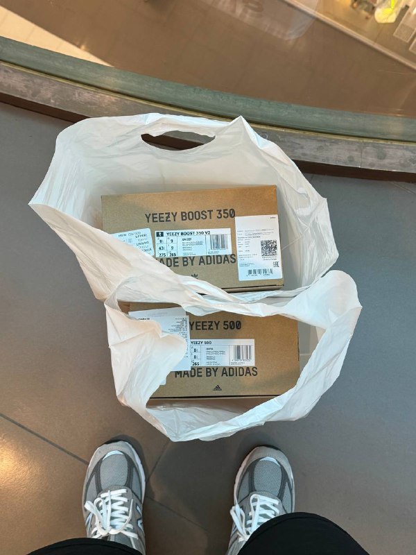Кроссовки YEEZY 500 9US оригинал, отличное состояние 5