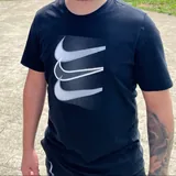 Футболка Nike, футболка Calvin Klein, свитшот Calvin Klein, рубашка Armani, джинсы Calvin Klein, ботинки Calvin Klein 1