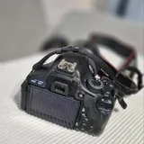 Canon EOS 600D с объективом Sigma 30mm f/1.4 2