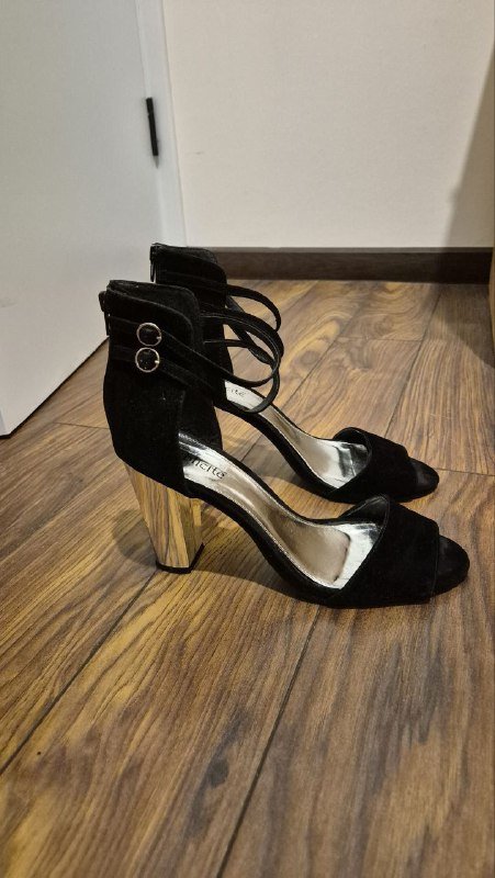 Женская обувь размер 41, б/у