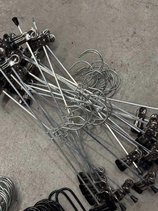 Вешалки для верхней одежды и брюк 2