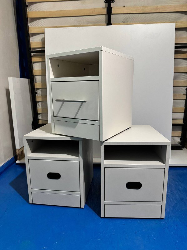 Прикроватные тумбочки, обувница на 10 пар