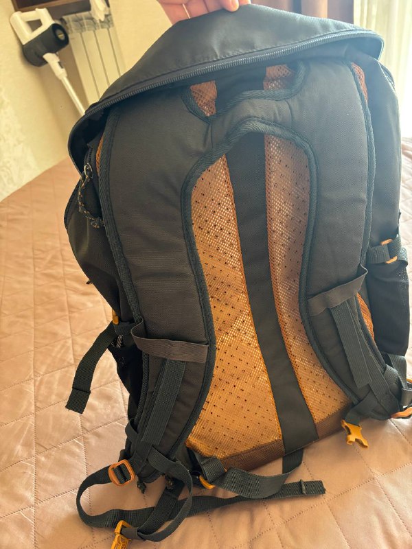 Рюкзак для походов QUECHUA 30L 4