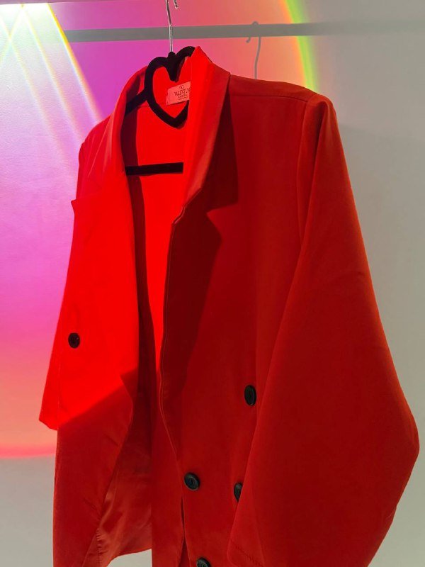 Рюкзак, подушки, женская одежда, куртки, платья, костюмы 5