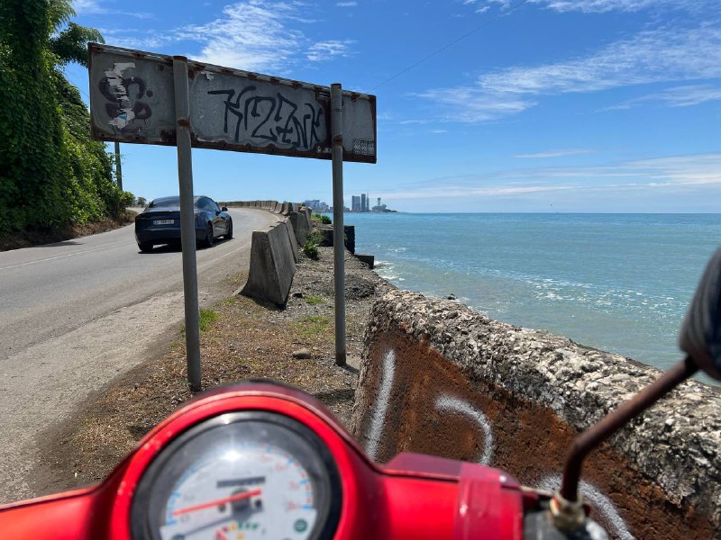 Мопед Jester 2020, 2 шлема, багажник 2