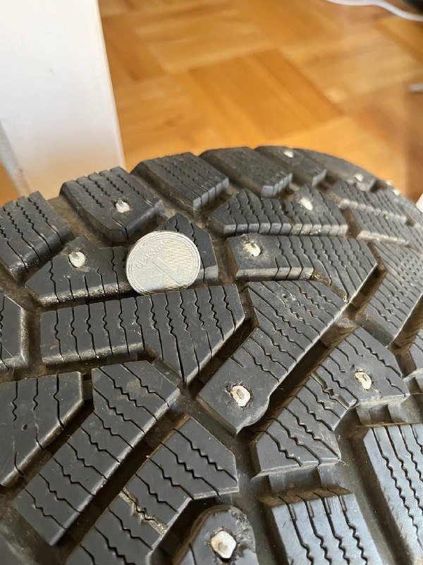 Шины зимние шипованные Pirelli Ice Zero 215/65/16 2